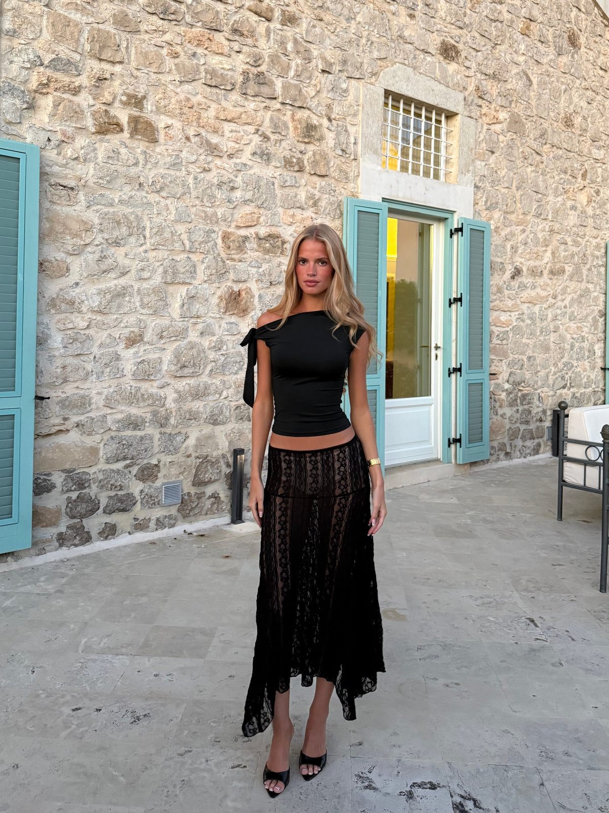 Lyra lace skirt - sort