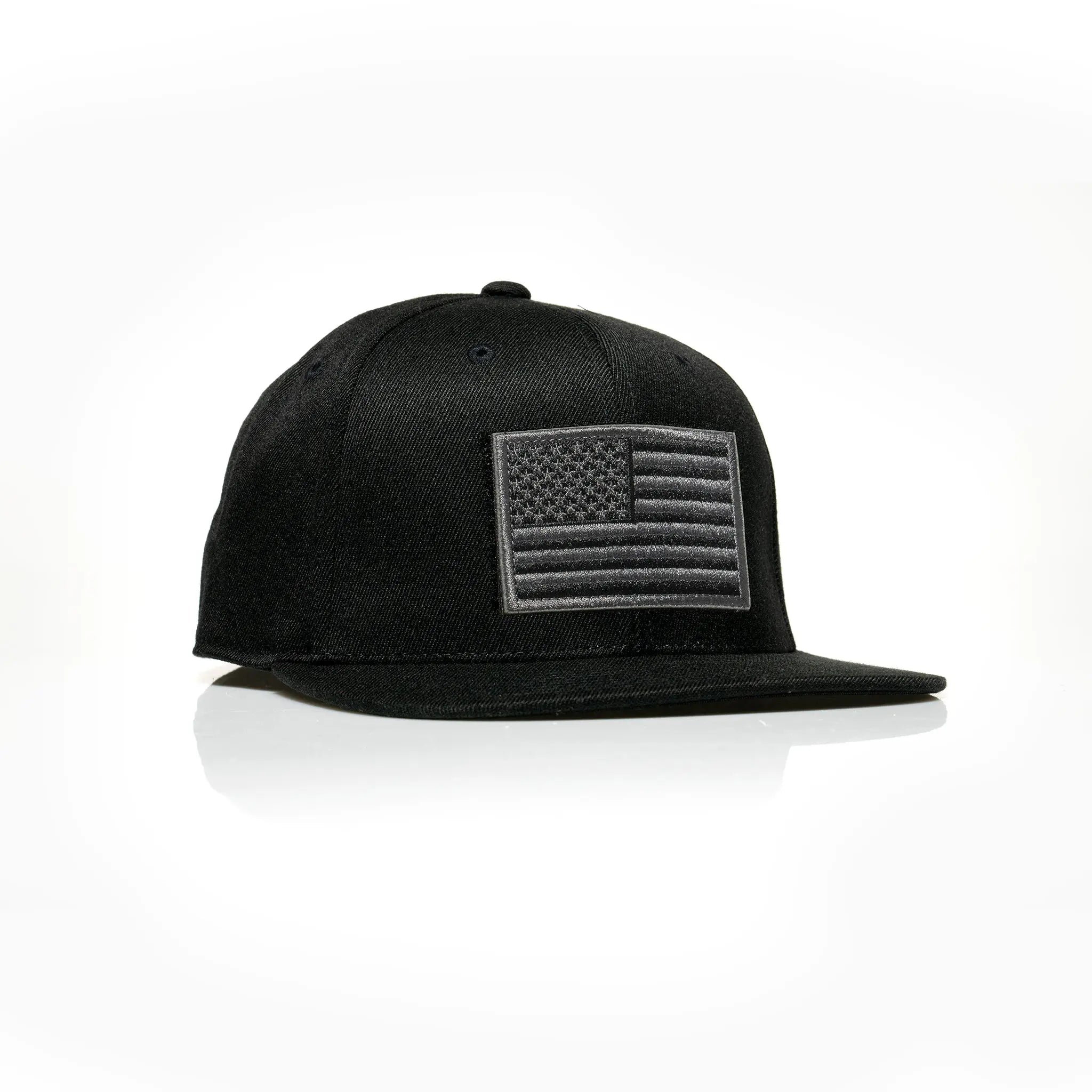 USA Black Flag Patch Flexfit Snapback 110