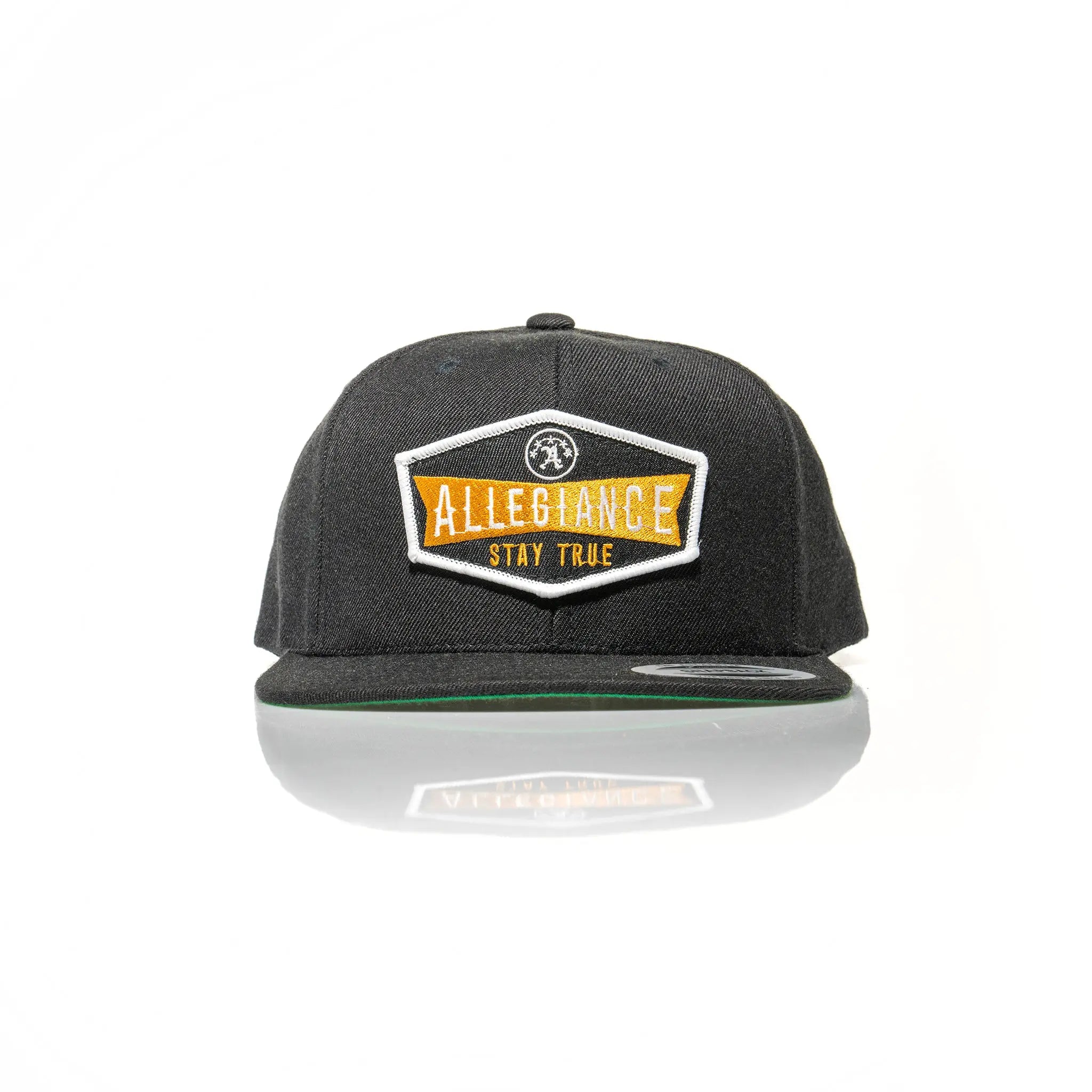 Captain Gold Snapback