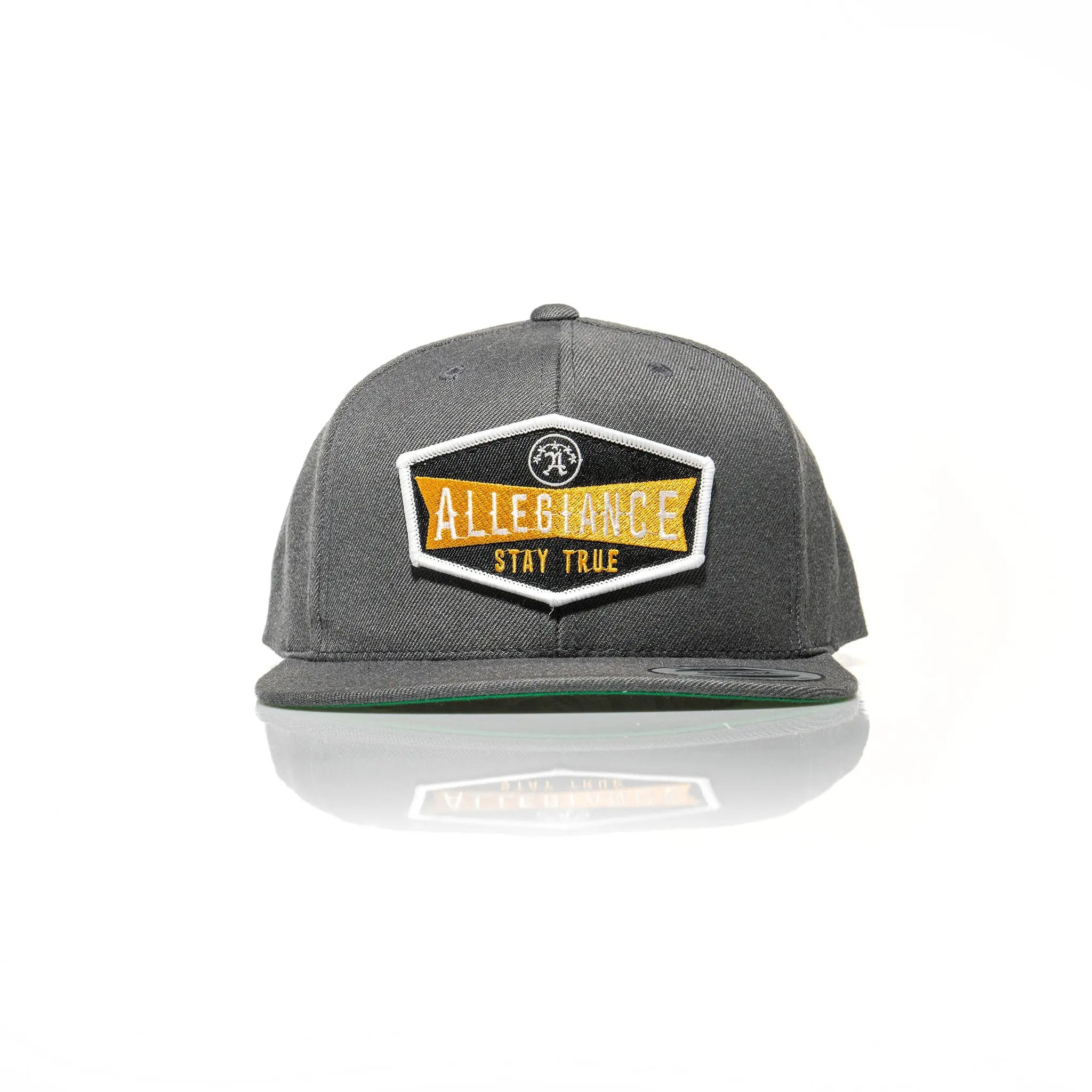 Captain Gold Snapback